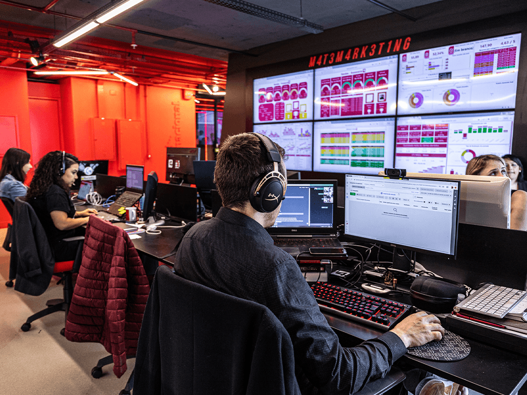 CTrlXGdFUc2mJLq6F6Ax